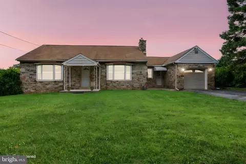1711 Sandy Hill Rd, Plymouth Meeting, PA 19462