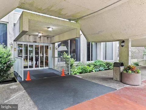1001 City Ave #E-524, Wynnewood, PA 19096