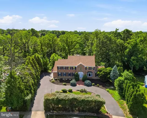 962 Musket Dr, Lansdale, PA 19446