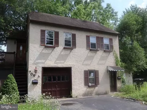 705 Flint Hill Rd, King Of Prussia, PA 19406
