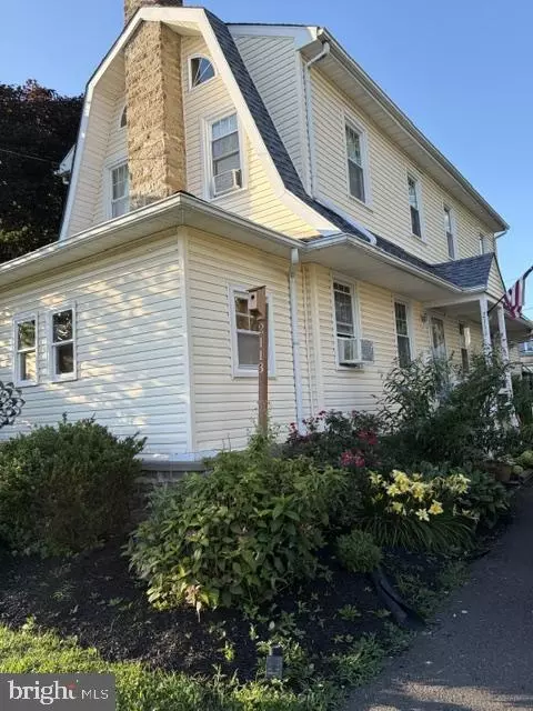 2113 Susquehanna Rd, Abington, PA 19001