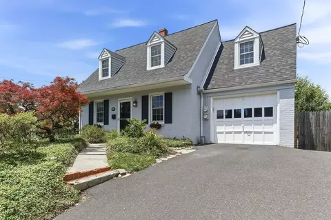 208 Fort Washington Ave, Fort Washington, PA 19034