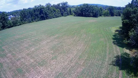 227 Schlegel Rd # L, Gilbertsville, PA 19525