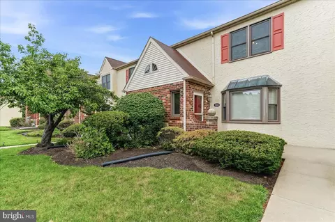 333 Norris Hall Ln #333, West Norriton, PA 19403