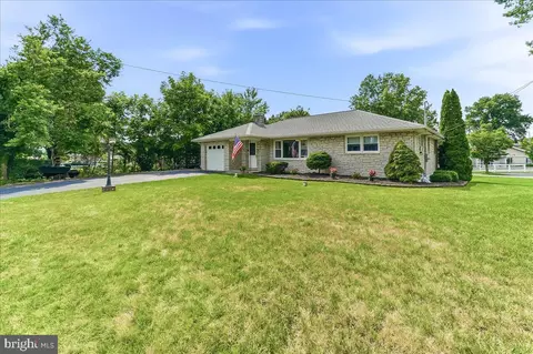 67 1st Ave, Pottstown, PA 19464