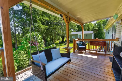334 Cedar Dr #green, Green Lane, PA 18054