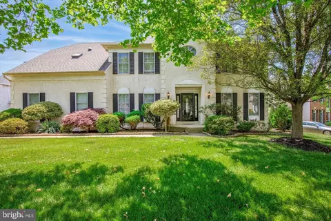 202 Cascades Ct, Blue Bell, PA 19422