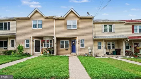 215 Coates St, Bridgeport, PA 19405