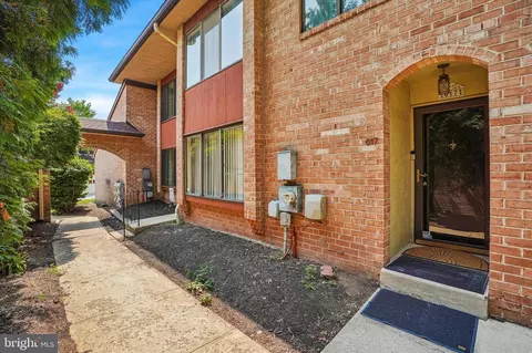 617 Stonybrook Dr #617, West Norriton, PA 19403