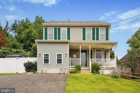 2707 Old Welsh Rd, Willow Grove, PA 19090