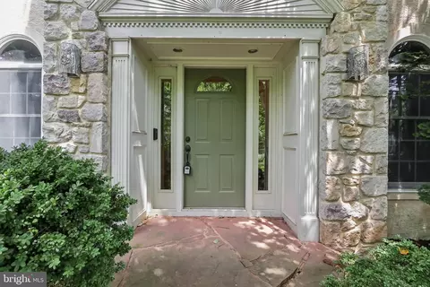 111 Manor Dr, Lansdale, PA 19446