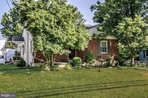 2916 Whitehall Rd, Norristown, PA 19403