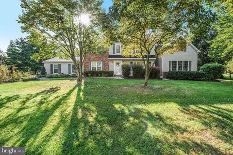 1770 Slayton Dr, Blue Bell, PA 19422