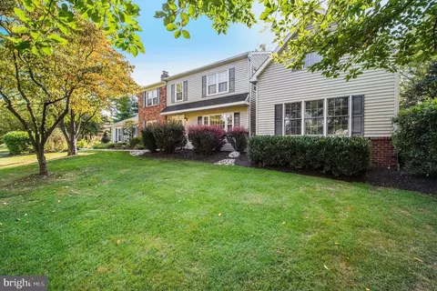 1770 Slayton Dr, Blue Bell, PA 19422