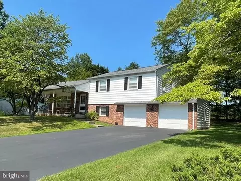 622 Knoll Dr, Lansdale, PA 19446