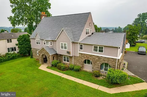 2250 Boyd Rd, Huntingdon Valley, PA 19006