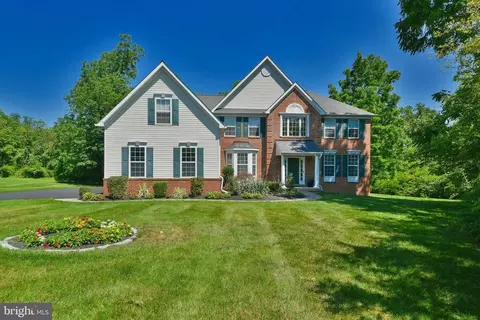 414 Forest Ln, North Wales, PA 19454