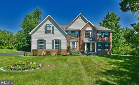 414 Forest Ln, North Wales, PA 19454