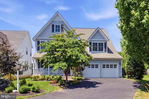 909 Phipps Way, Blue Bell, PA 19422