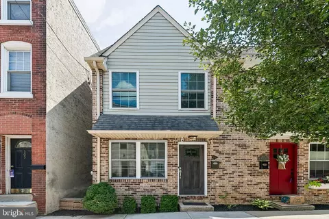 303 E Hector St, Conshohocken, PA 19428