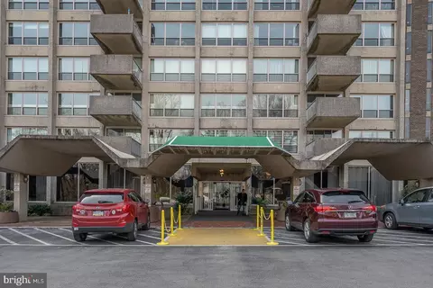 1001 City Ave #E-1018, Wynnewood, PA 19096