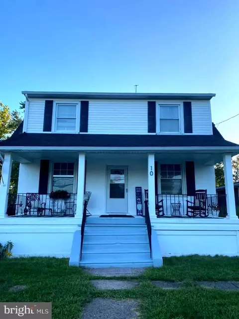 10 W Township Line Rd, Norristown, PA 19401