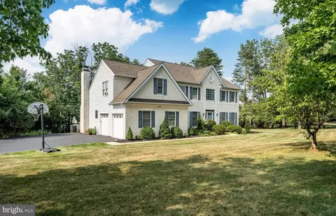 3032 Still Meadow Dr, Collegeville, PA 19426