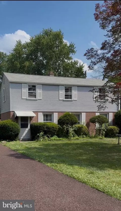 301 Greenwood Rd, Lansdale, PA 19446