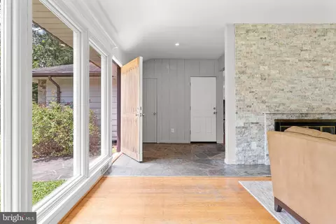 Entry Way - 1162 Dewitt Rd, Wayne, PA 19087 photo 1 of 1