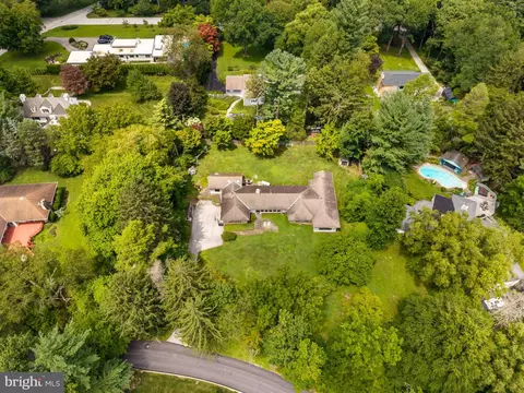 View/Area - 1162 Dewitt Rd, Wayne, PA 19087 photo 1 of 4