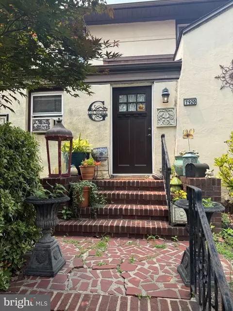 7910 Old York Rd, Elkins Park, PA 19027