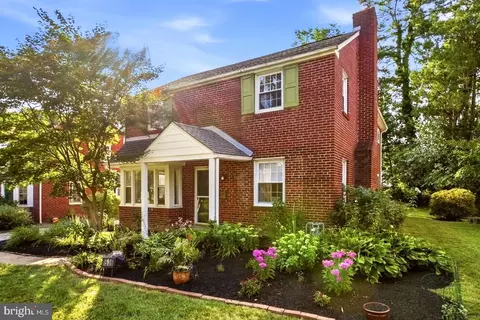 1526 James Rd, Wynnewood, PA 19096