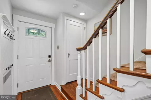 20 Allandale Rd, Wynnewood, PA 19096