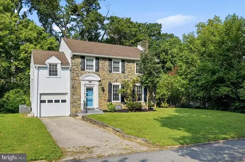 20 Allandale Rd, Wynnewood, PA 19096