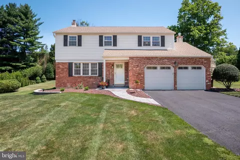 921 Patriot Dr, Lansdale, PA 19446