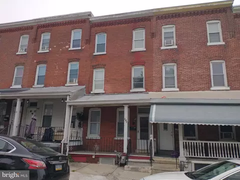 247 E Oak St, Norristown, PA 19401