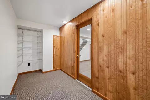 Entry Way - 3 Hansen Ct, Narberth, PA 19072 photo 3 of 3