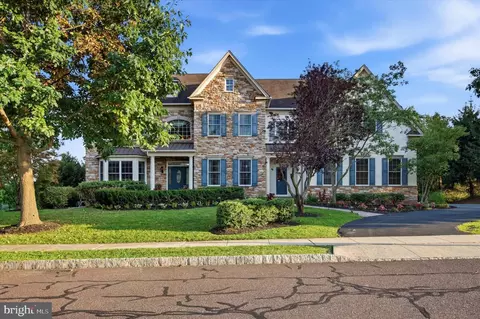 20 Meredith Rd, Phoenixville, PA 19460