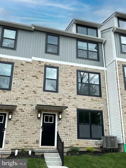 135 Cobblestone Dr #4-22, Harleysville, PA 19438