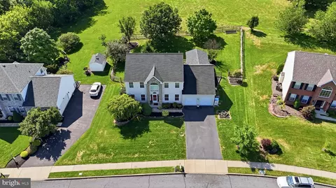 1062 Kingscote Dr, Harleysville, PA 19438
