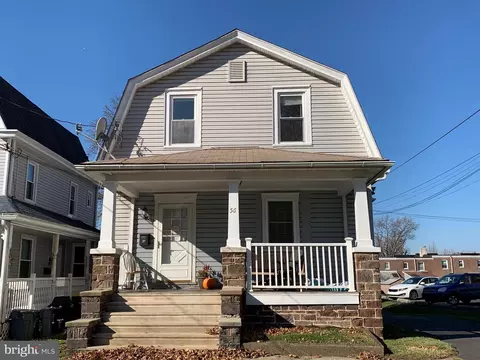 56 Church St, Willow Grove, PA 19090