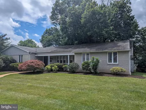 530 Perkiomen Ave, Lansdale, PA 19446