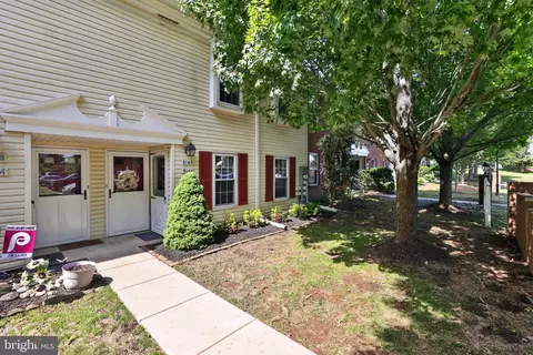 914 Stockton Ct #A, Lansdale, PA 19446