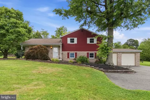 2564 Wagner Rd, Gilbertsville, PA 19525