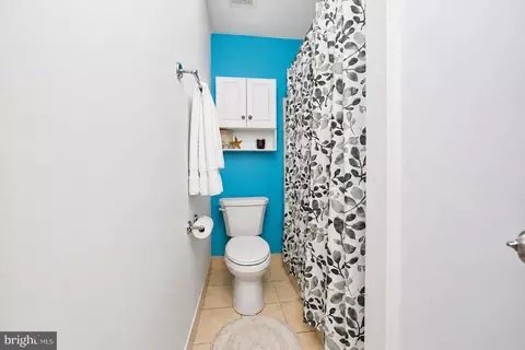 Bath - 2002 Bayless Pl, Eagleville, PA 19403 photo 5 of 5