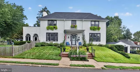 1447 Rockwell Rd, Abington, PA 19001