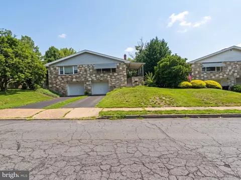 126 Oakland Ave Apt, Lansdale, PA 19446