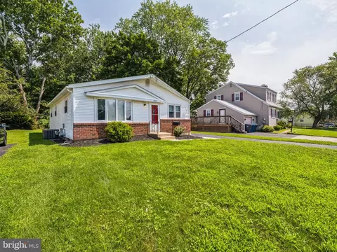 2837 Anzac Ave, Abington, PA 19001