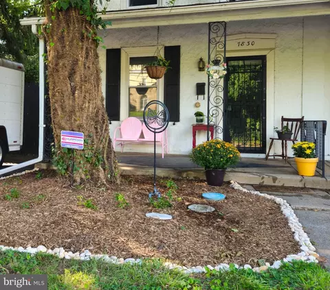 7830 Old York Rd, Elkins Park, PA 19027