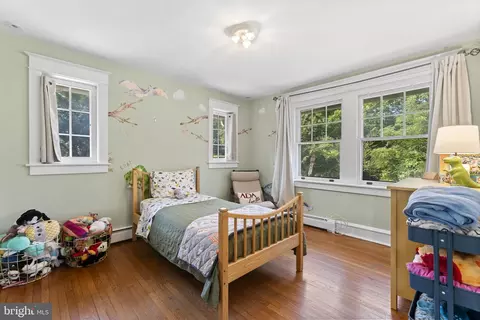 Bedroom - 101 Maple Ave, Wyncote, PA 19095 photo 3 of 3